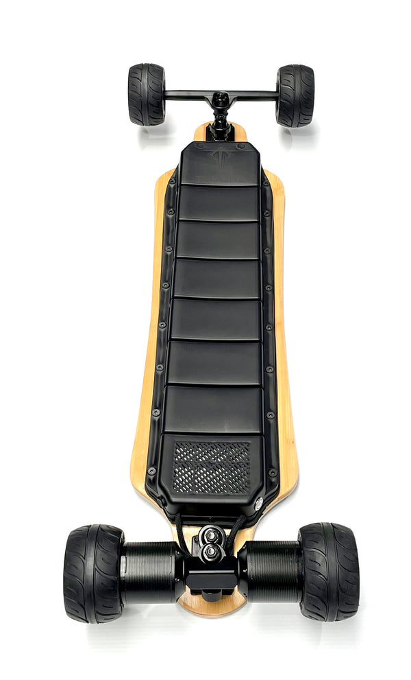 SKATE LONGBOARD ÉLECTRIQUE 1600W